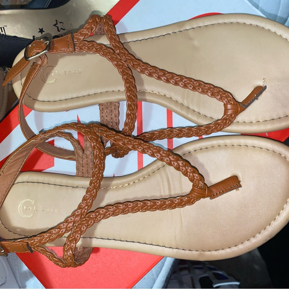 Women’s Sandals
